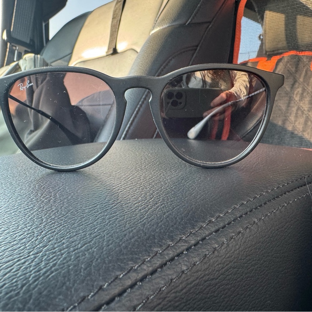 Ray-Ban Classic Black Sunglasses